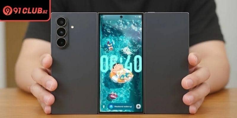 High capacity power cells distributed across three display panels