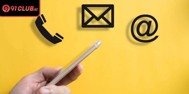 Real-time chat support for solving account technical issues fast